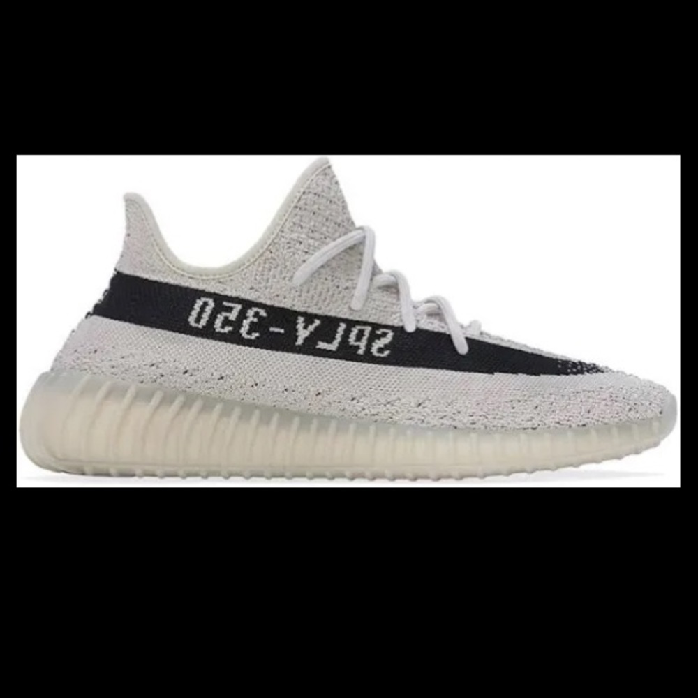 YEEZY BOOST 350 V2 ADULTS.